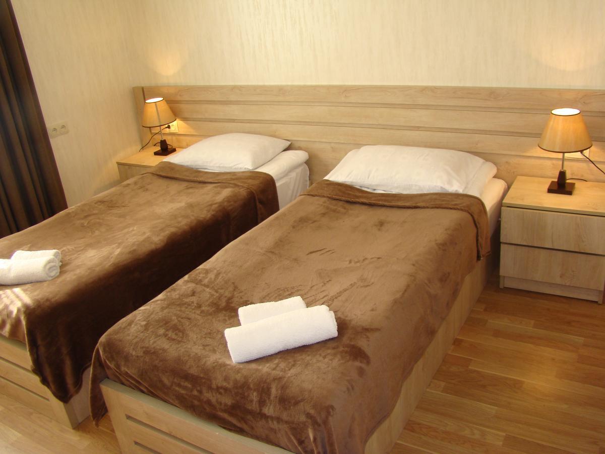 Shumeri Hotell Mestia Eksteriør bilde
