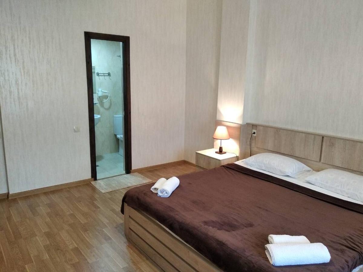 Shumeri Hotell Mestia Eksteriør bilde
